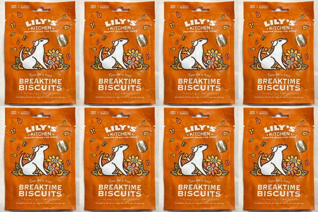 Lily’s Kitchen Breaktime Biscuits Dog Treats with Peanut Butter & Banana – Natural Ingredients – 8 x 80g