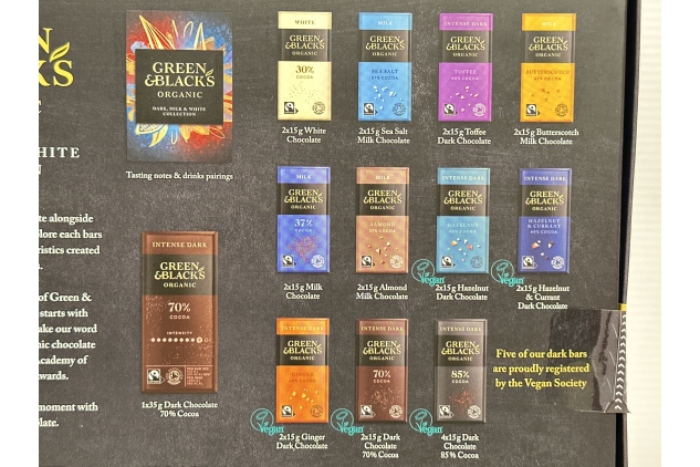 Green & Blacks 25 Mini Organic Tasting Collection Chocolate Selection 395g