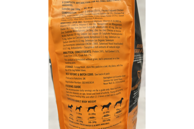 Harringtons Just 6 Grain-Free Hypoallergenic Chicken & Veg Dog Food 12kg – With Fresh Baked Bites (Packaging May Vary)