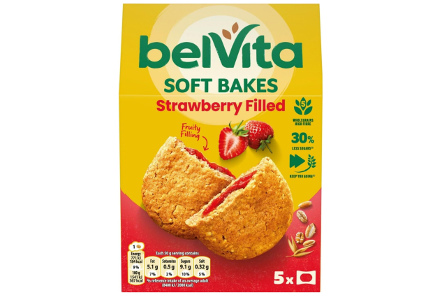 Belvita Breakfast Biscuits Soft Bakes Filled With Strawberry, Delicious Strawberry Filled Biscuits, 5 x 50 g Biscuits (Pack of 1)