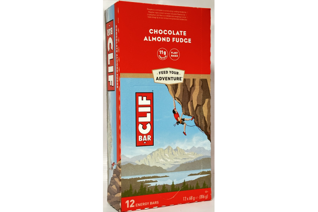 Clif Bar – Chocolate Almond Fudge – 12 x 68g – Plant-Based Energy & Protein Bars