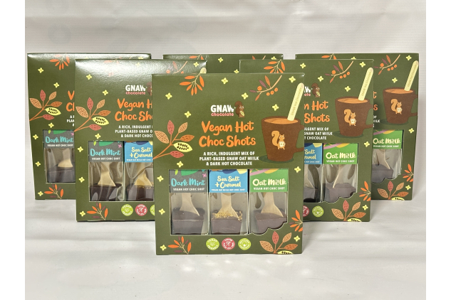 Gnaw Vegan Hot Chocolate Gift Sets – 6 x 3 Flavour Packs – Mint, Caramel & Oat