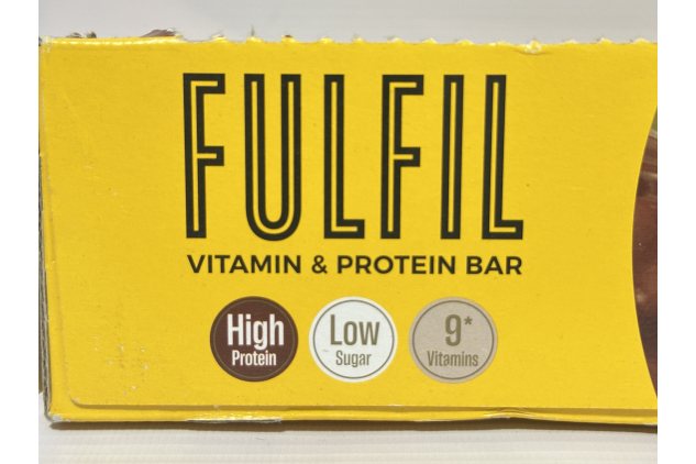 FULFIL Vitamin & Protein Bars – Chocolate Hazelnut Whip – 20g Protein – 15 × 55g