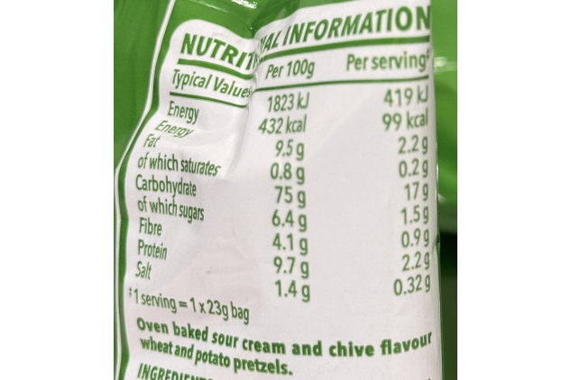 SlimFast Sour Cream & Chive Pretzel Snacks – 24 x 23g Bags – Under 100 Calories