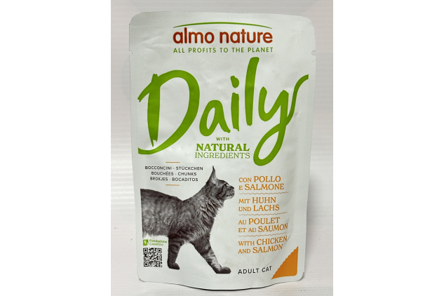 Almo Nature Daily Cat Food – Chicken & Salmon – 30 x 70g Pouches – Preservative Free