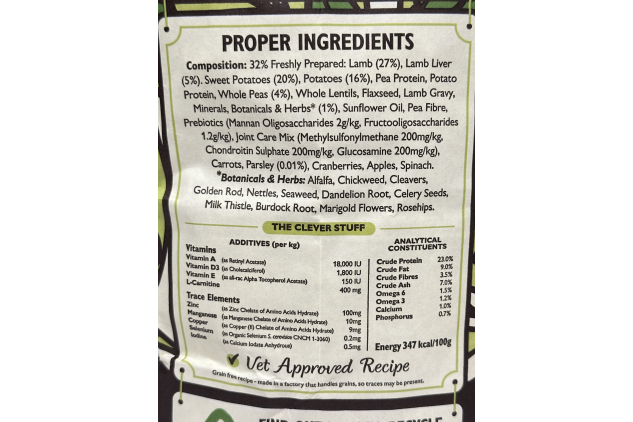 Lily’s Kitchen Adult Dry Dog Food – Shepherd’s Pie – 10kg (4 x 2.5kg Bags) | Grain Free | With Fresh Lamb & Veg | Balanced Nutrition for Healthy Digestion, Joints & Coat