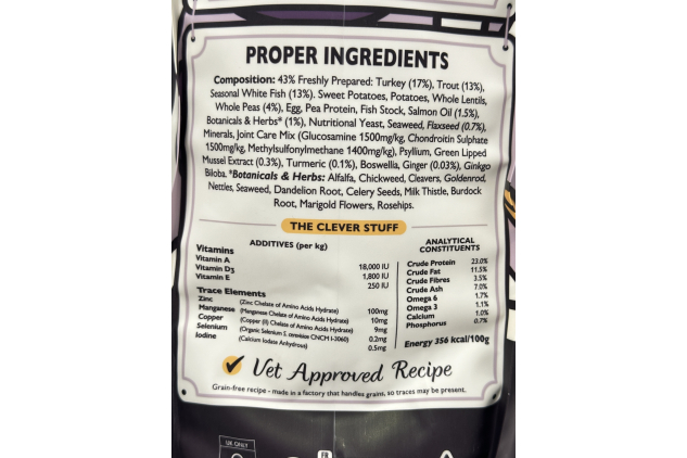 Lily’s Kitchen Senior Dry Dog Food – Turkey, Trout & White Fish – Natural Grain Free Complete Nutrition – 7kg Bag