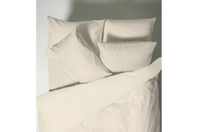 Plain Dyed Cotton Percale Cream 200TC Duvet Set 250 x 220cm Pillow cases x2  50 x 80 cm