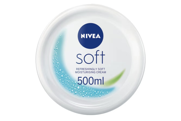 NIVEA Soft Moisturising Cream 500ml 48H Face Moisturiser for Face Body and Hands