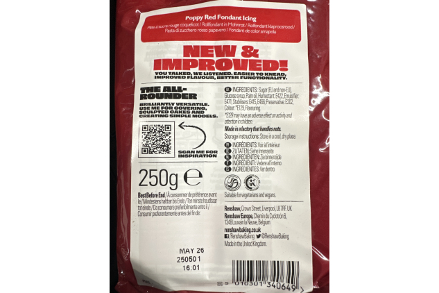 Renshaw Poppy Red Just Roll With It Fondant Icing, 250 g (Pack of 1) - Ready to Roll Icing for Cakes