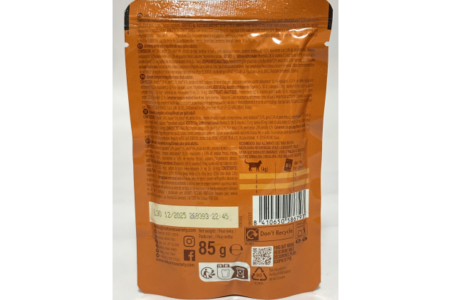Nature’s Variety Bites in Gravy Cat Food with Tuna | Adult Complete Wet Food | 22 x 85g