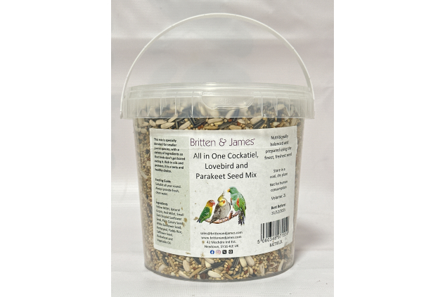Britten & James All in One Seed Mix for Cockatiels, Lovebirds & Parakeets | 2L Tub (1.6kg)