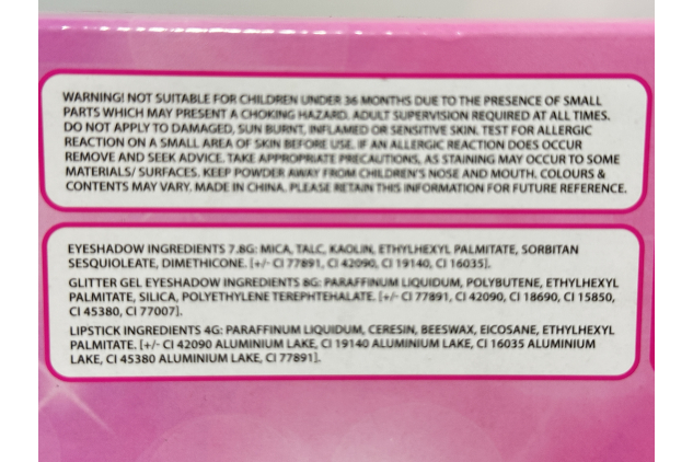 KreativeKraft Sweet Heart Make Up Compact Case for Girls | Kids Makeup Set | 20-Piece Heart-Shaped Palette | Age 7+