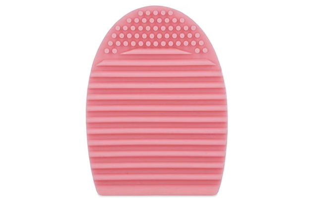 Silicone Makeup Brush Cleaner Pink Egg Shape Scrubber for Brushes and Beauty Sponges