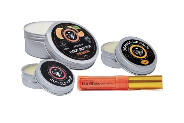 Orange Self Care Set (400g) - Moisturising Orange Body Butter, Nourishing Orange Lip Balm, Hydrating Orange Lip Gloss and Revitalizing Cuticle Calm