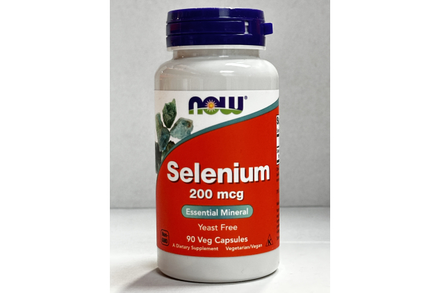 NOW Selenium 200mcg 90 Veg Capsules Yeast Free Essential Mineral