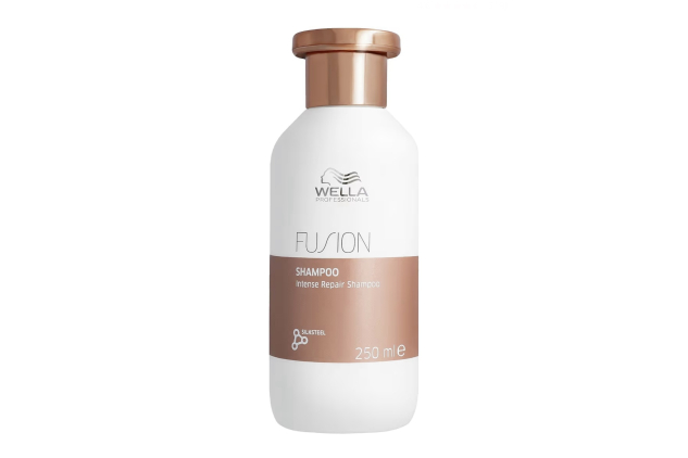 Wella Professionals Fusion Intense Repair Shampoo - Intense Repair Detangling Shampoo for Dry and Damaged Hair 250ml