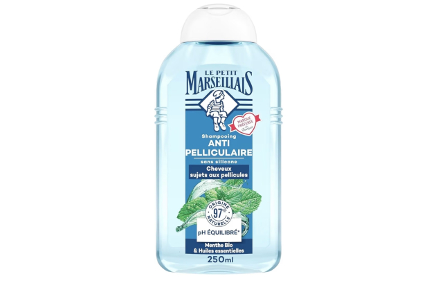 Le Petit Marseillais 2-in-1 Shampoo Anti-Dandruff Mint Organic and Essential Oils 250ml