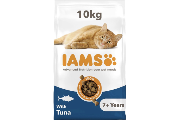 IAMS Senior Complete Dry Cat Food with Tuna 10kg