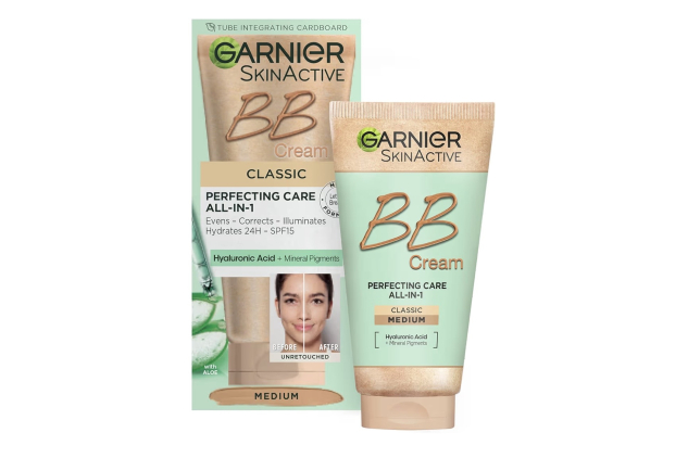 Garnier SkinActive Classic Perfecting All-in-1 BB Cream, Shade Classic Medium Tinted Moisturiser SPF 15 50ml