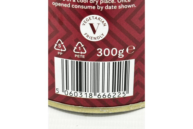 Clara’s Hazelnut & Cocoa Wafer Rolls 300g Vegetarian Friendly