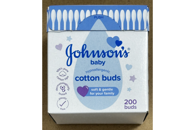 Johnson’s Baby Cotton Buds 6 x 200 Buds Plastic Free Paper Sticks