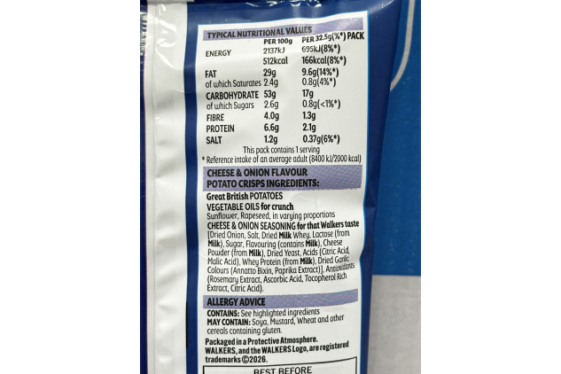 Walkers Cheese & Onion Crisps 32 x 32.5g