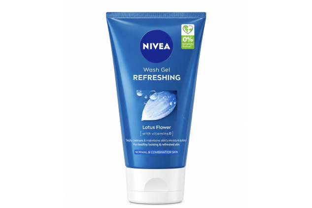 NIVEA Refreshing Wash Gel Face Wash Lotus Flower 150ml