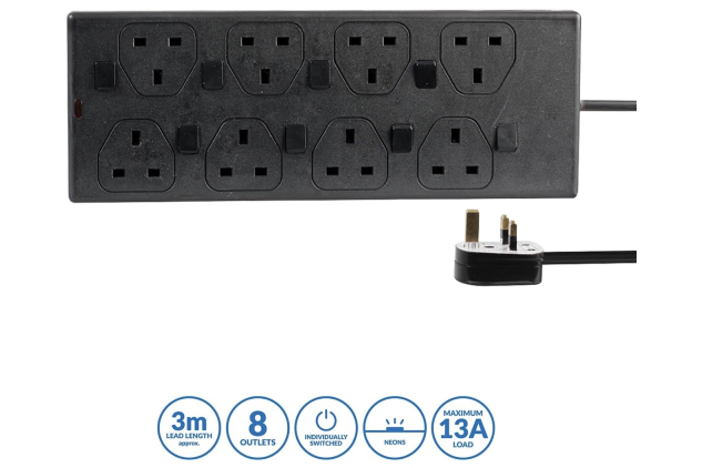 Pro Elec PEL00046 8 Way Individually Switched Extension Lead Black 3m