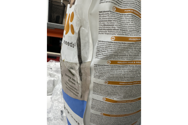 IAMS Grain Free Adult Complete Dry Cat Food with Ocean Fish 7.5kg DAMAGED BAG