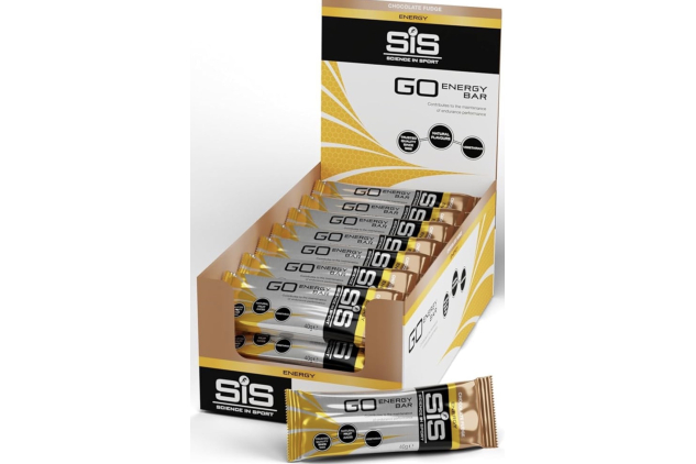 Science in Sport SiS GO Energy Bar Chocolate Fudge Flavour 30 x 40g High Carb Fruit & Cereal Energy Bars 1.2kg