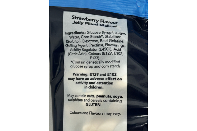 Twisted Mallows Strawberry Flavoured Jelly Filled Mallows 90g