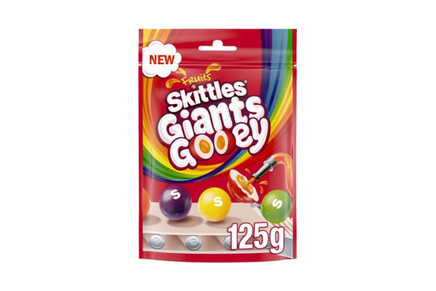 Skittles Giants Gooey Fruit Sweets 125g