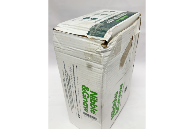 Nibble&Gnaw Timothy hay for Rabbits, hay for Guinea pigs, First cut, 2.2kg | Damaged Outer Box Packaging