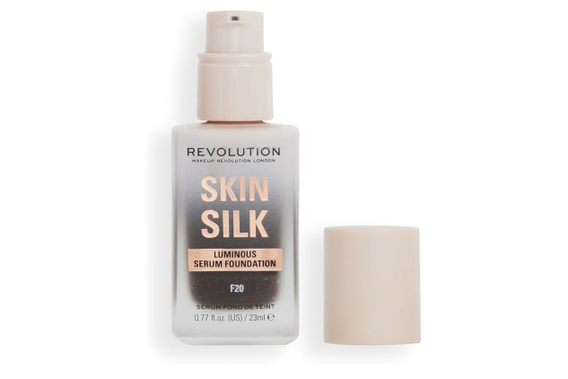 Makeup Revolution Skin Silk Foundation F20 23ml