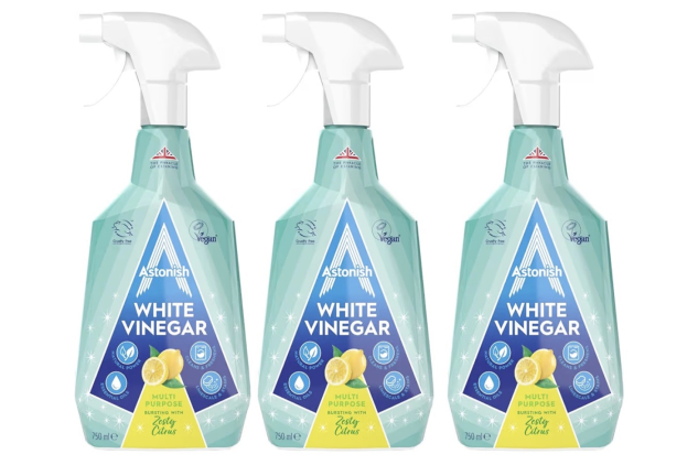 Astonish Multipurpose Cleaning Spray with White Vinegar, Powerful Cleaning for Surfaces, Zesty Lemon Scent, 3 x 750ml