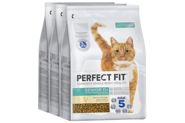Perfect Fit Senior 11+ Cat Food 3 x 2.8kg