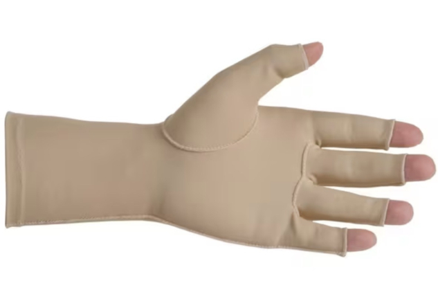 Gentle Compression Gloves 3 / 4 Finger, Wrist, Right, Small