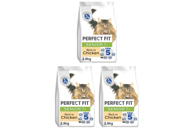 Perfect Fit Senior 7+ Chicken Dry Cat Food 3 x 2.8kg