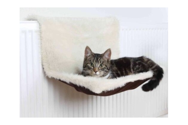 Trixie Cat Radiator Bed – Cream/Brown – 45 × 26 × 31 cm | Adjustable Frame | Soft & Warm